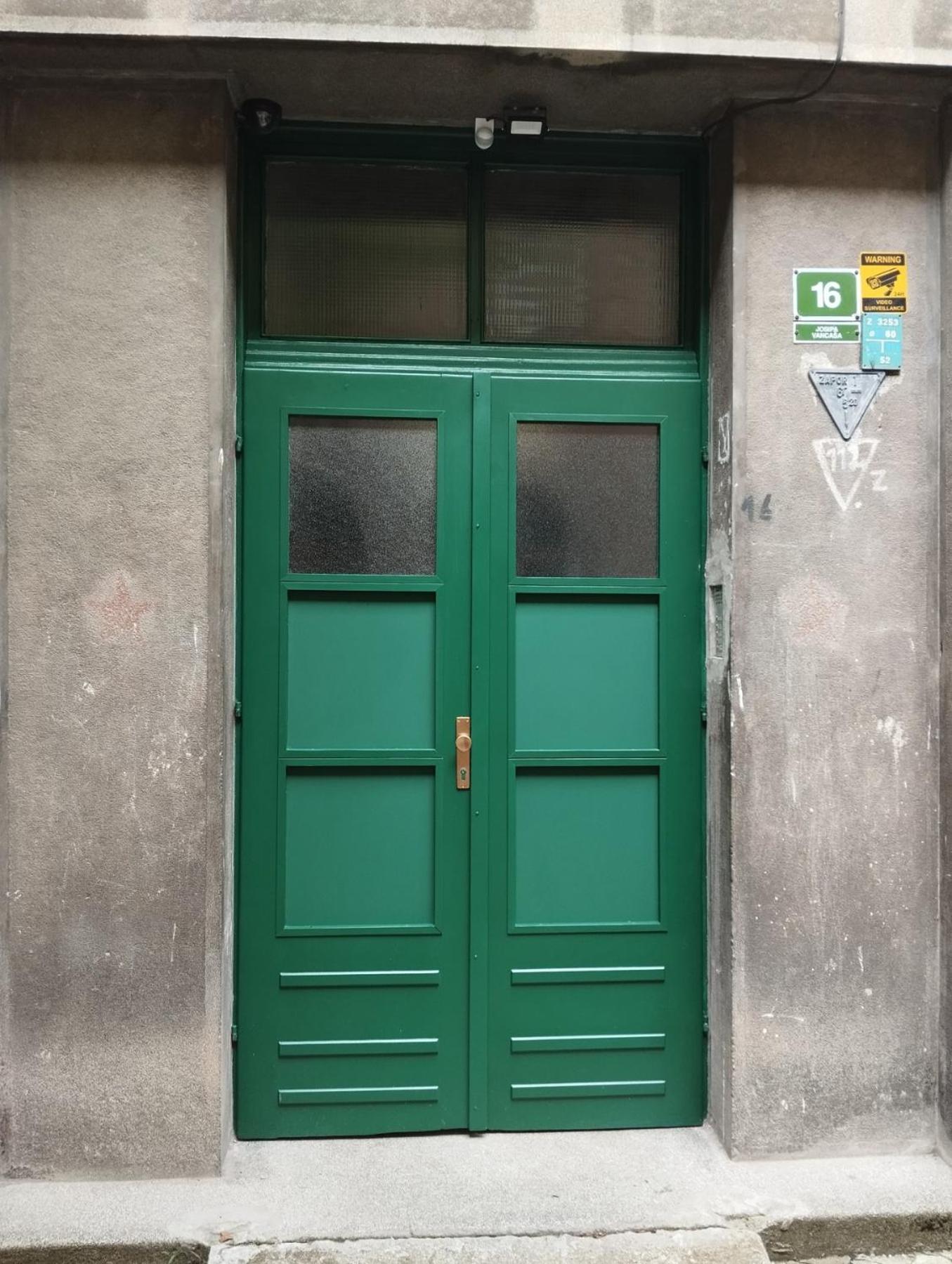 Potkrovlje U Centru Sarajewo Zewnętrze zdjęcie